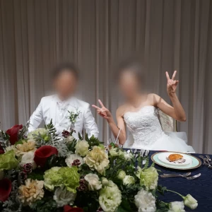 高砂の雰囲気、豪華な装花が目を引きます。|479374さんのホテルスプリングス幕張の写真(507277)