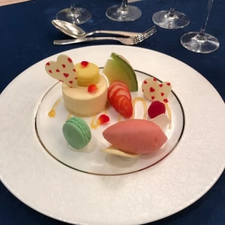試食
