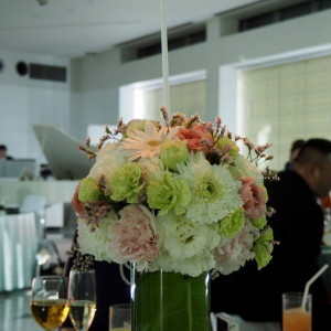 ゲストテーブルの装花|479676さんのホテル シーショア・リゾートの写真(673259)