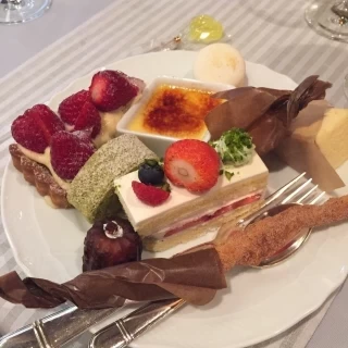 ケーキの種類が多く嬉しかったです！