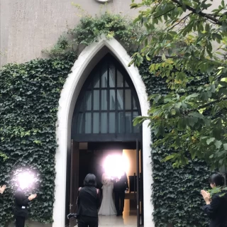 新郎新婦退場