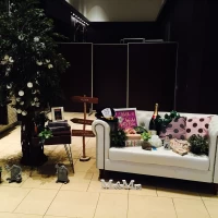 披露宴会場のロビー。