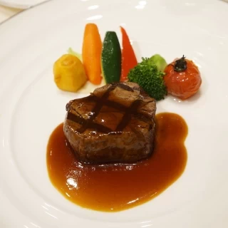 メインも美味しかった
