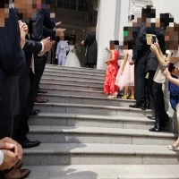 フラワーシャワー
