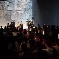 100名でもゆったりチャペル