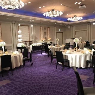 最大90名収容可能。