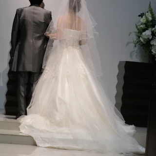 祭壇は少し小上がりになっていて、二人のことがよく見えました