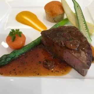 お肉。