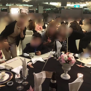 会場
