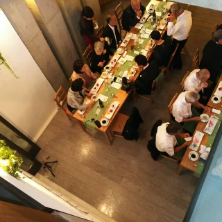 会食会場