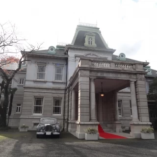 クラシカルな外観。但し独立ではなく、本館と繋がっている。