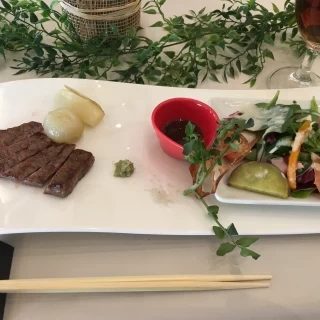肉料理
