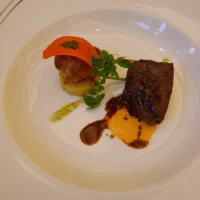 お肉料理。飛騨牛