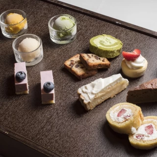 スイーツバイキングの試食