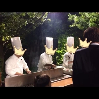 ガーデンにて、お肉の調理を目の前で全員分