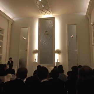 モダンな会場でとても厳かな雰囲気でした。