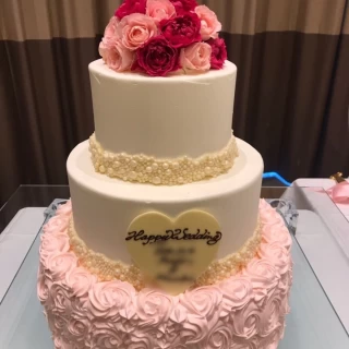1人1500円のコースケーキから選びました