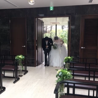 入場の際
