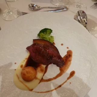 牛腿肉の低温ロースト