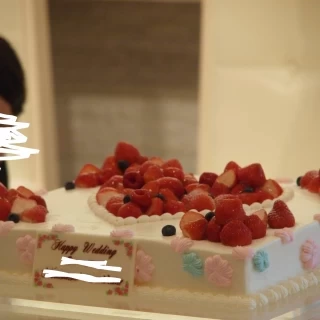 ウェディングケーキ