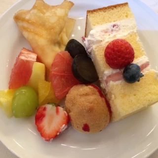 デザートビュッフェ