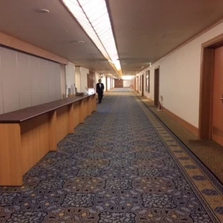 会場の外の様子