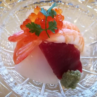 海鮮丼