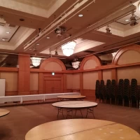 東陽の間