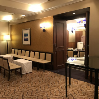 披露宴会場待合室