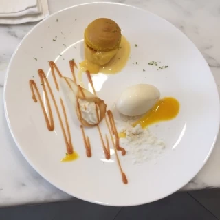 試食のデザート