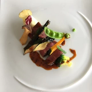 メインのお肉料理