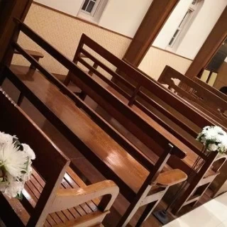 チャペルの座席