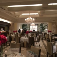 大人っぽい会場