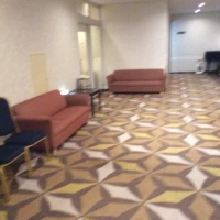 駅近でアクセスが便利です。チャペルもアットホームで素敵