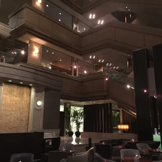 ラウンジ挙式の会場の雰囲気