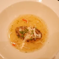 えぞ鮑のやわらか蒸し添え