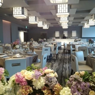 2つあるレストラン披露宴会場のうち、広い方の会場です。