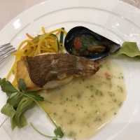 しっかりとしたお魚料理が出てきました