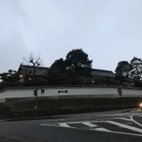 鳥居前から
