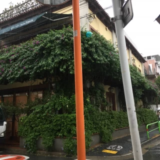 イタリアンレストランの外装