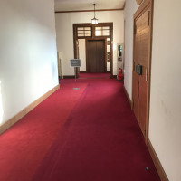 赤絨毯の廊下^ ^
