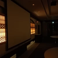 スクリーン