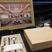春にオープンする新会場の食事の一部分です