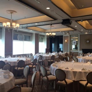 70階の会場