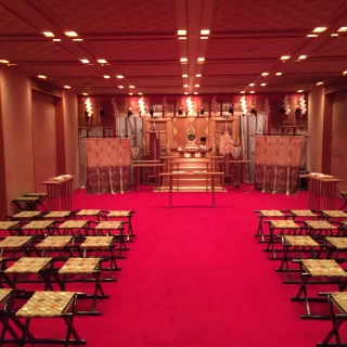 館内神殿