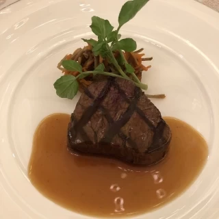 メインのお肉