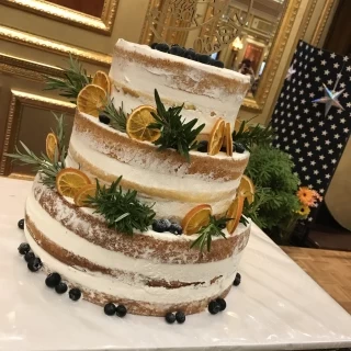 ネイキッドケーキ