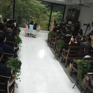 雷雨の為、暗かった。