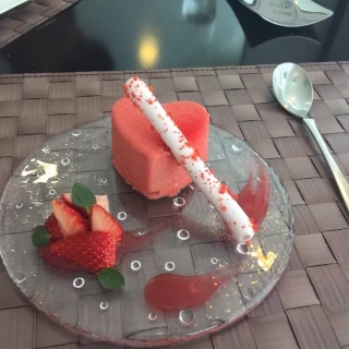 ストロベリーケーキ