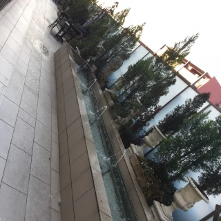 会場外
